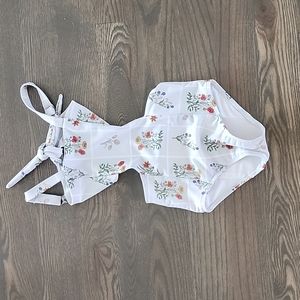 Size 7 dot dot smile swimsuit